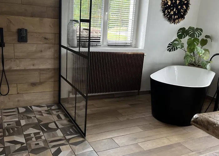 La 170m2 - Calme, Piscine & Jeux Vila