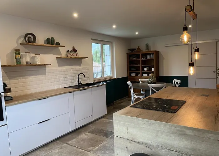 Vila La 170m2 - Calme, Piscine & Jeux